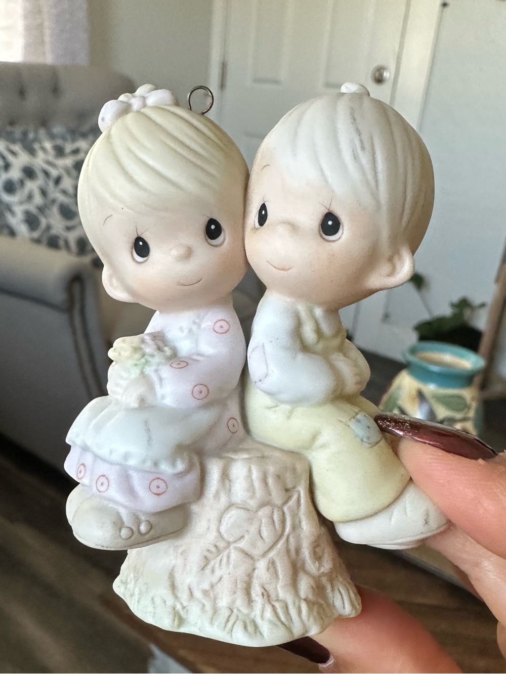 Precious Moments porcelain Boy & Girl Figurine Ornament - Cream